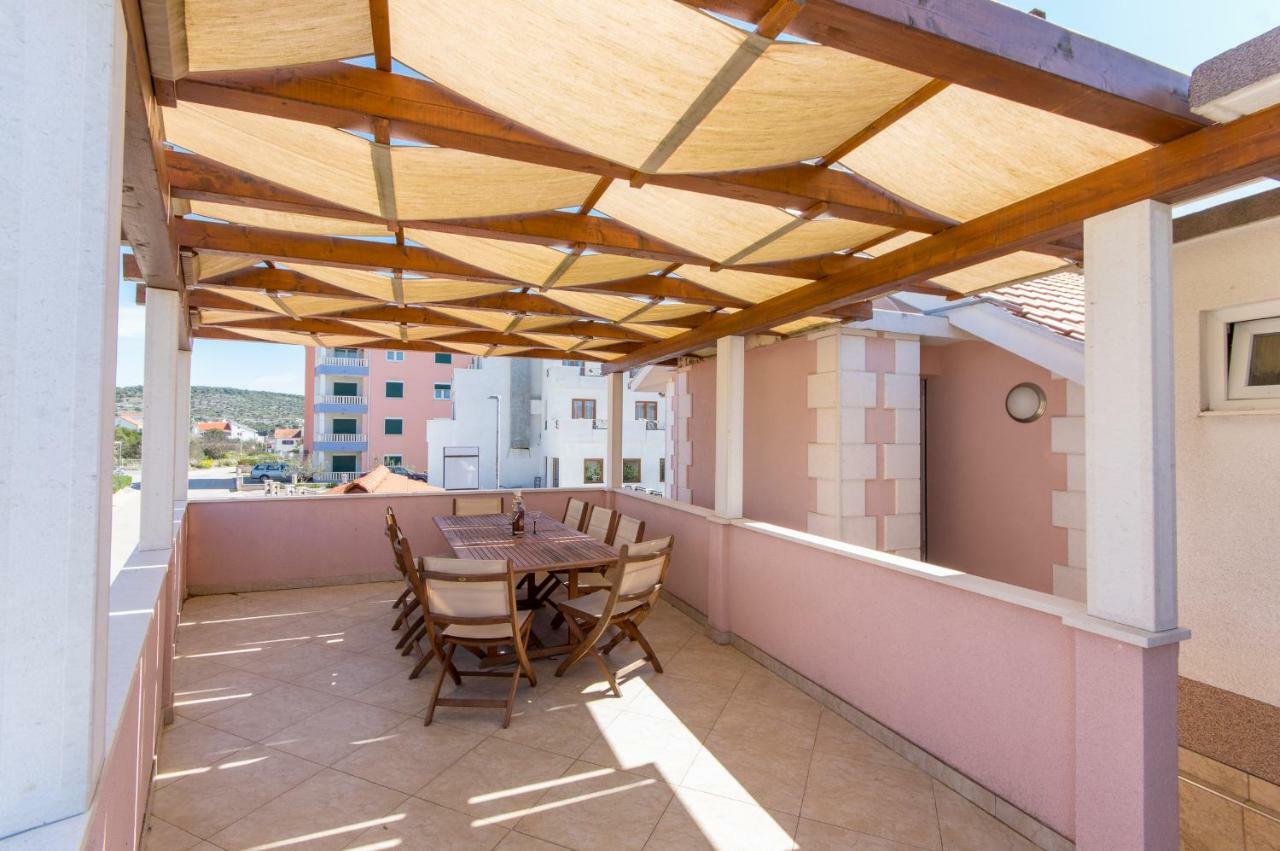Apartments Summer Trogir Ngoại thất bức ảnh